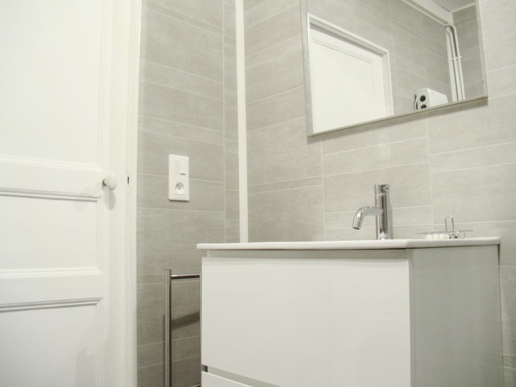 Bel Appartement Coeur De Ville Troyes Bilik gambar