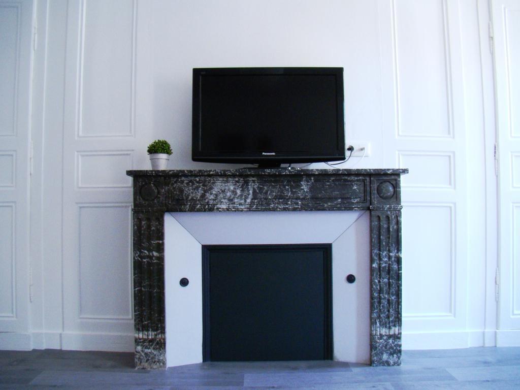 Bel Appartement Coeur De Ville Troyes Bilik gambar